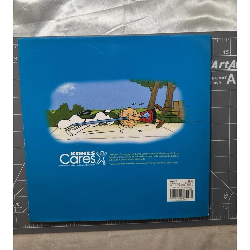 Snoopy Takes Off! Peanuts Hardcover/Happiness Is A Warm Blanket Charles Schultz